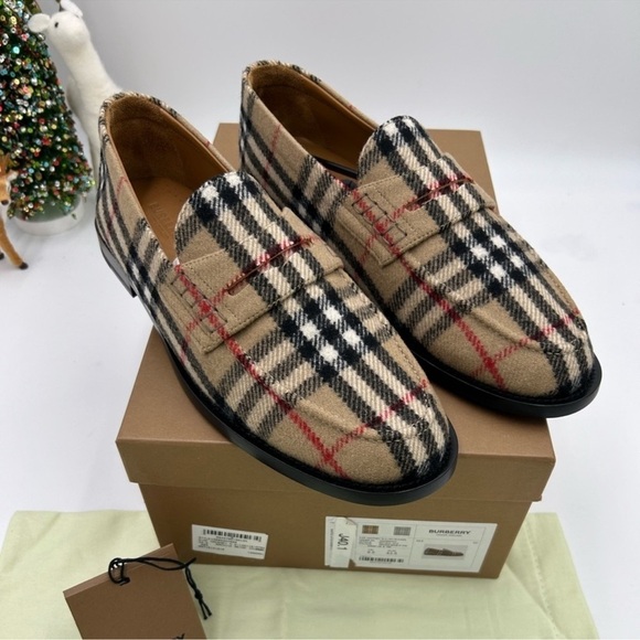 Men’s Burberry, London vintage check wool penny loafers size 43.5 made in Italy - Picture 1 of 10
